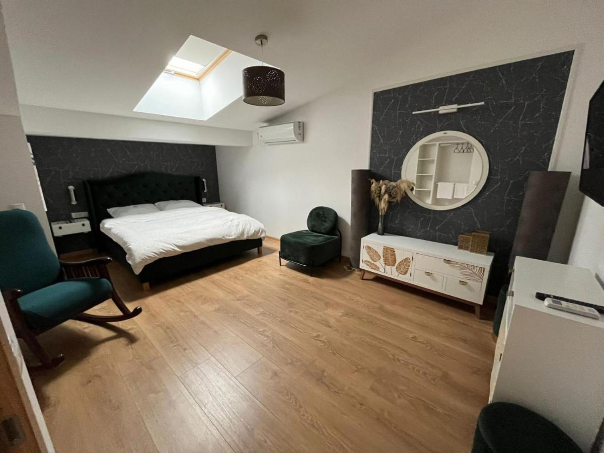 Апартаменти Duplex Lux - Thoria Бухарест Екстер'єр фото