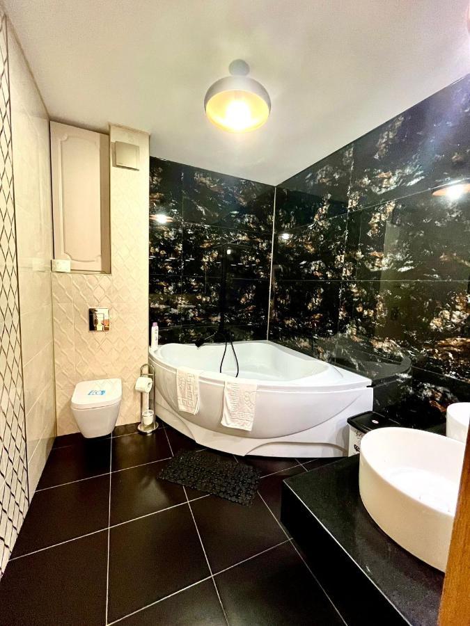 Апартаменти Duplex Lux - Thoria Бухарест Екстер'єр фото